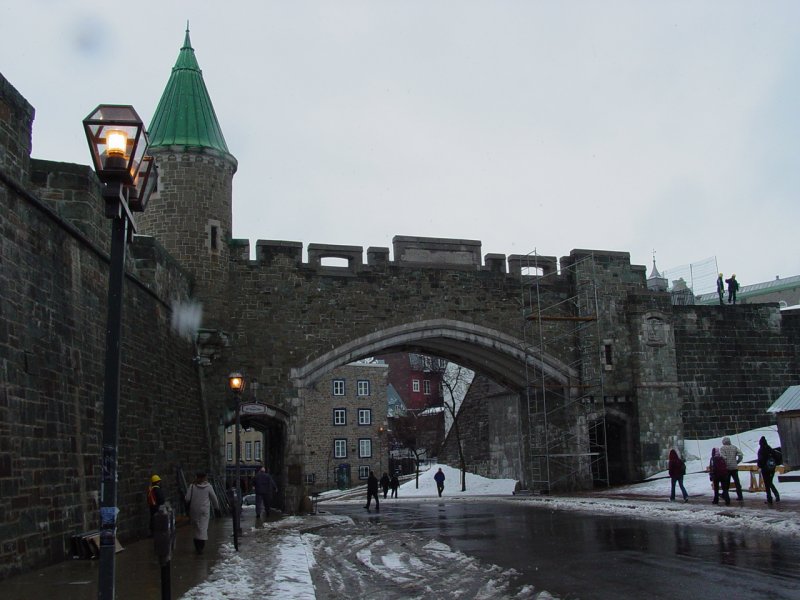 Rue St-Jean Gate