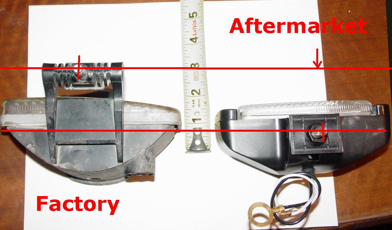 Jeep Cherokee OEM Fog Lamp compared to Wal*Mart wannabee - Click to Enlarge